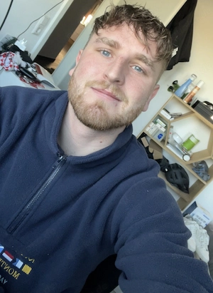 Suche Frau für regelmäßige Treffen 