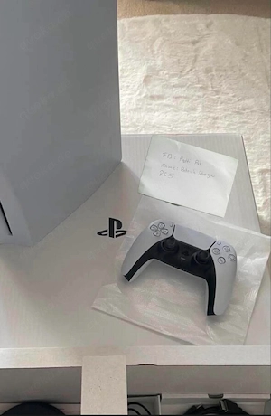 PS5 mit 2 Controller und Gaming Headset 