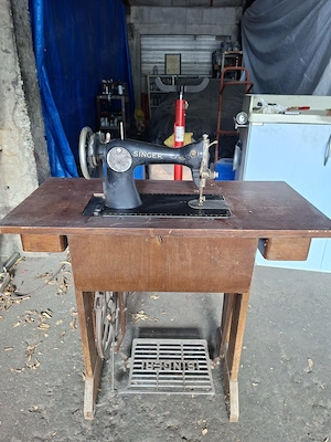 Alte Singer Nähmaschine Holz Deko