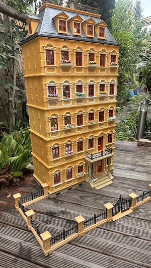 Playmobil 5301 - Großes Puppenhaus erweitert um 3 Zusatzetagen