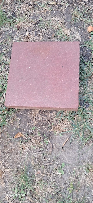 Gehwegplatten zu verschenken!