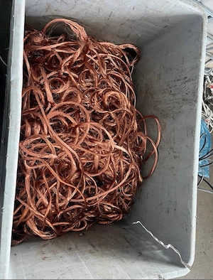 suche Kabelreste Kupfer schrott