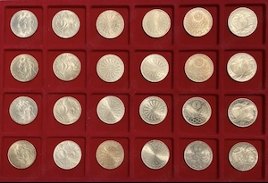 Zum Verkauf steht eine schöne Sammlung von 40 deutschen 10-DM-Gedenkmünzen