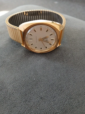 Vintage BWC Swiss Automatik  25 Herrenuhr 1970er