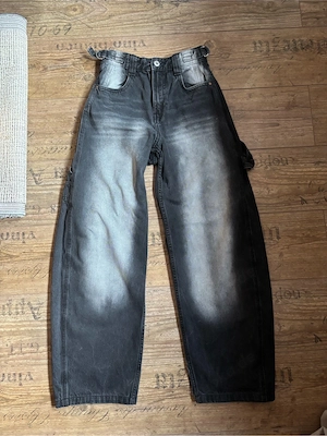 Bershka Jeans Damen Hose Baggy Gr. 34 Schwarz  Grau 