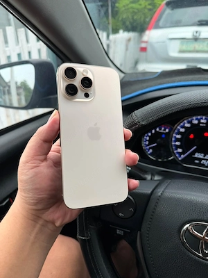 iPhone 16 Pro Max 128 GB Titanium Desert