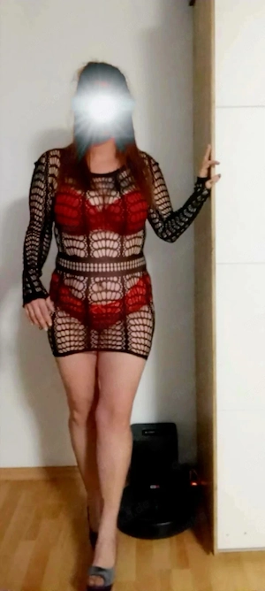 Erotische Fantasien ausleben mit > Deutsche,37j,Curvy,Rothaarig,naturbrüste 75d+ 