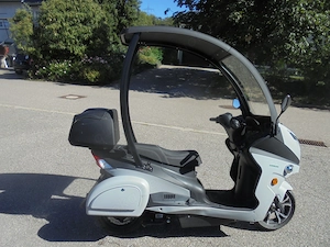 Ptrmium E Roller Santa Tina Bj 2021 Km 8 Orginal 45 Km Schnell