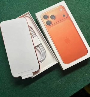 iPhone 17 pro max 