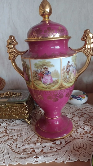 Prunkvolles Reichenbach Porzellan Kaffeeservice & Deckelvase   Liebespaar-Motiv Gold