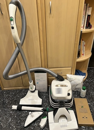 Staubsauger Vorwerk VT300 Kobold