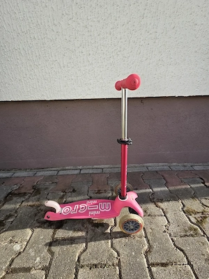 Mini Micro Deluxe Pink Kinderscooter