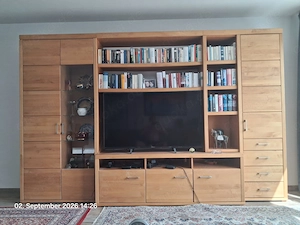 Wohnwand Eiche an Selbstabholer zu verschenken