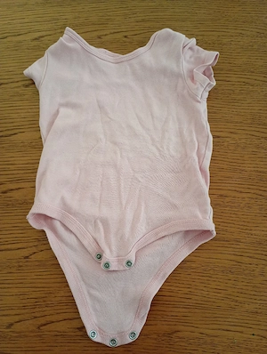 Kurzarmbody rosa uni 74 80 Impidimpi 