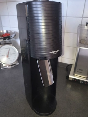 Wassersprudler Sodastream Terra mit viel Zubehör