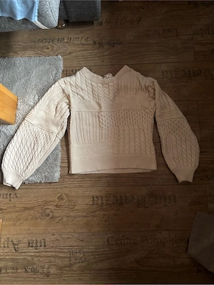 NAKD Pullover Gr. S Vintage mit bindender Schnurr am Rücken Beige