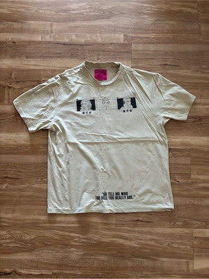 BERSHKA T-Shirt Oversized Gr. S Beige Anime Tokyo Revengers mit Aufdruck