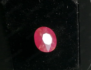 NTE Montepuez-Mozambique Rot Rubin, 5,52 ct, natürlich, unbehandelt, oval, transparent  Zertifikat Bild 4