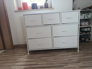 Weiße Kommode mit 7 Schubladen 