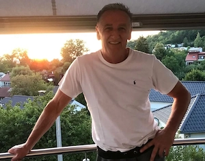 Bin mit dem Womo am WE unterwegs uns suche eine schlanke Frau für Sex