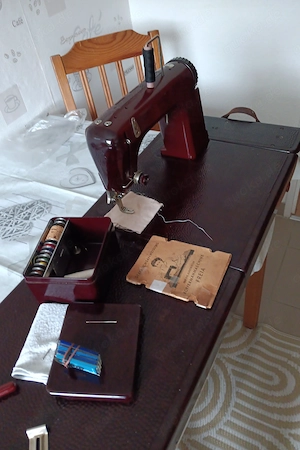 Zu  Anzeige  Handarbeit 