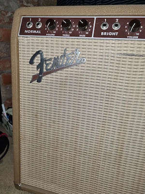 Fender Vibroverb 63 RI