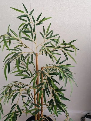 KuKunstpflanzen Größe mit Übertopf Höhe 130 cm wie neu