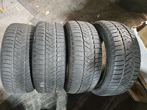 4 Winterräder   225 50 R 17 -  94H   DOT 3320   Ca 6,3 mm