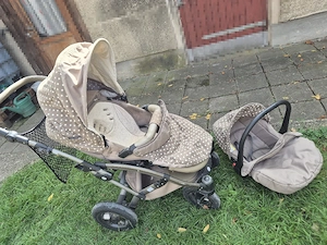 Kinderwagen mit Babyschale 