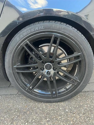 Verkaufe 4x 20 Zoll Alufelgen für Audi A5 8T.  Felgendaten:  * 20 Zoll * 4 Felgen * Lochkreis 5x112