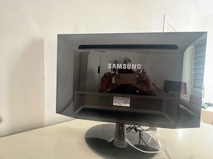 monitor 22 zoll