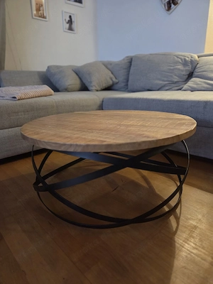 Massiver Mango-Couchtisch