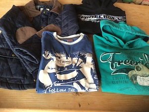 Jungen Kleidung 4 Teile  140 