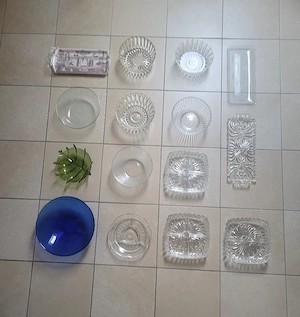 Schalen, Schüsseln, Tabletts, Kuchenplatten