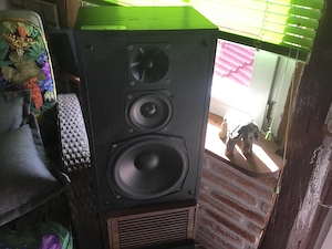 Verschiedene Boxen ab 70 Euro 