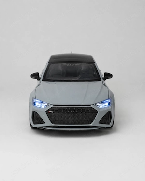 Audi RS7 Sportback Modellauto 1:24 mit Licht und Sound