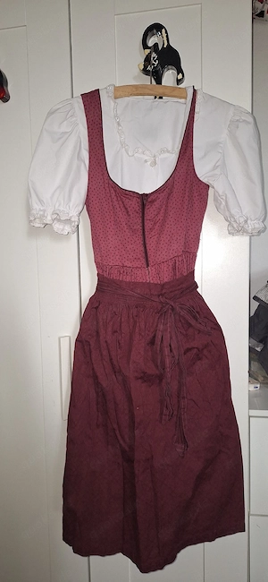 Wunderschönes Dirndl Gr.152