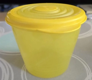 Tupperware Bungee Schüssel 800ml Gelb mit flexiblem Deckel