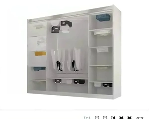 Kleiderschrank 