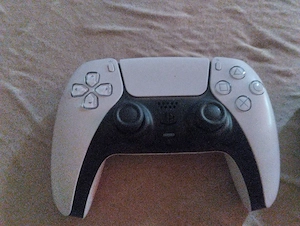 2 ps5 Controller 