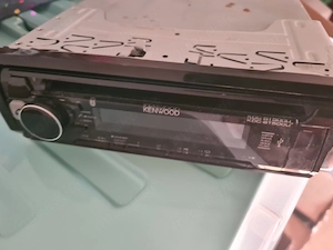 Kenwood Auto Radio mit CD Bluetooth Aux Mp 3