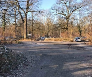 Eine Frau Lust auf was unkompliziertes? Parkplatz treffen 