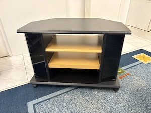 Zu verschenken, TV Lowboard rollbar