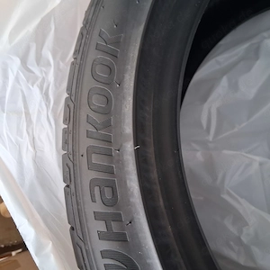 4 nagelneue Sommerreifen Hankook 