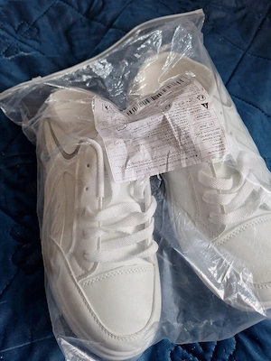 Schuhe neu gr 43