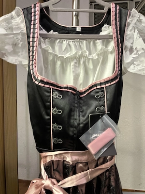 Dirndl Gr Gr 38 Neu mit Etikett 