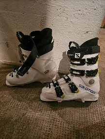 Skischuhe Salomon