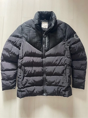 Daunenjacke Mantel(MONCLER) XL Grösse