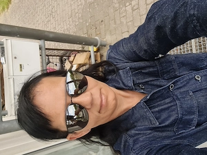 Suche Partnerschaft mit Tiefe Respekt und Humor..