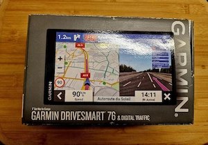 Navigationsgerät Gamin Drivesmart 76 & Digital Traffic